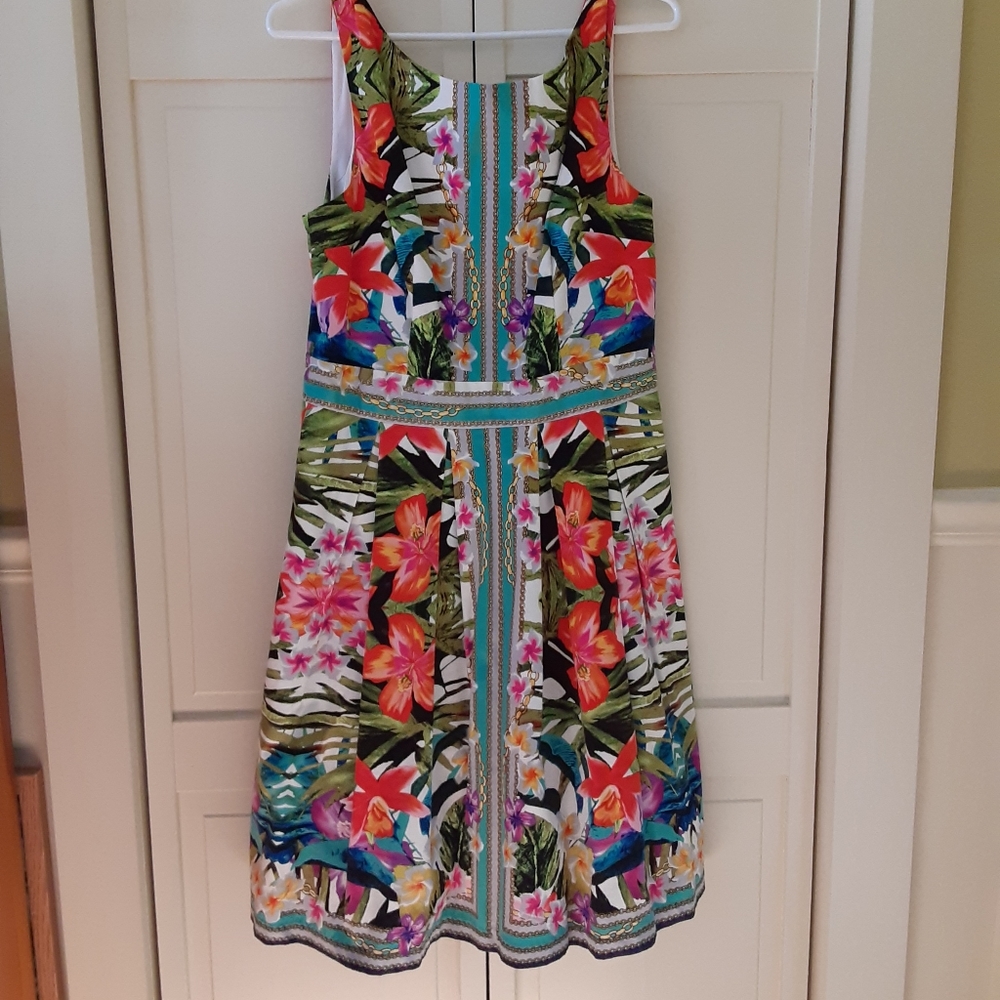 Gorgeous Fully Lined Maggy London